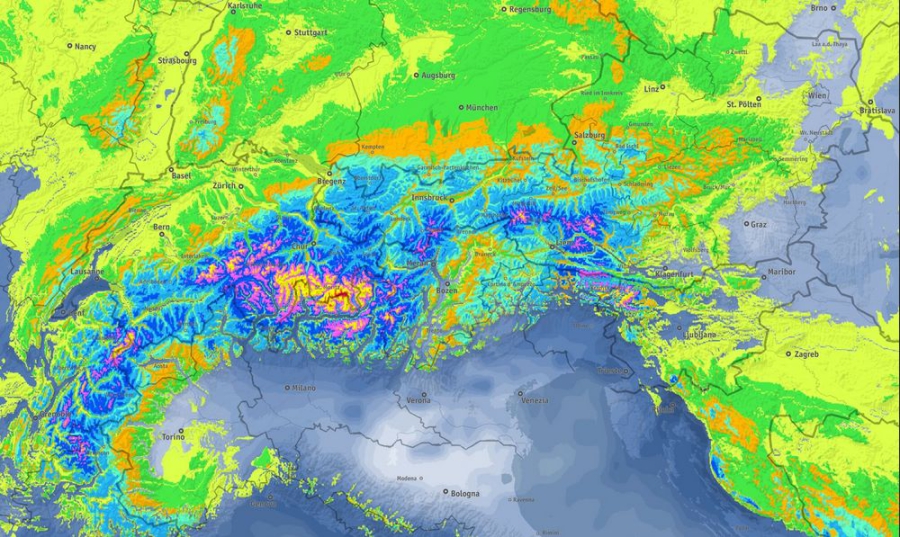 Sneeuw en Regen onderweg naar de Alpen